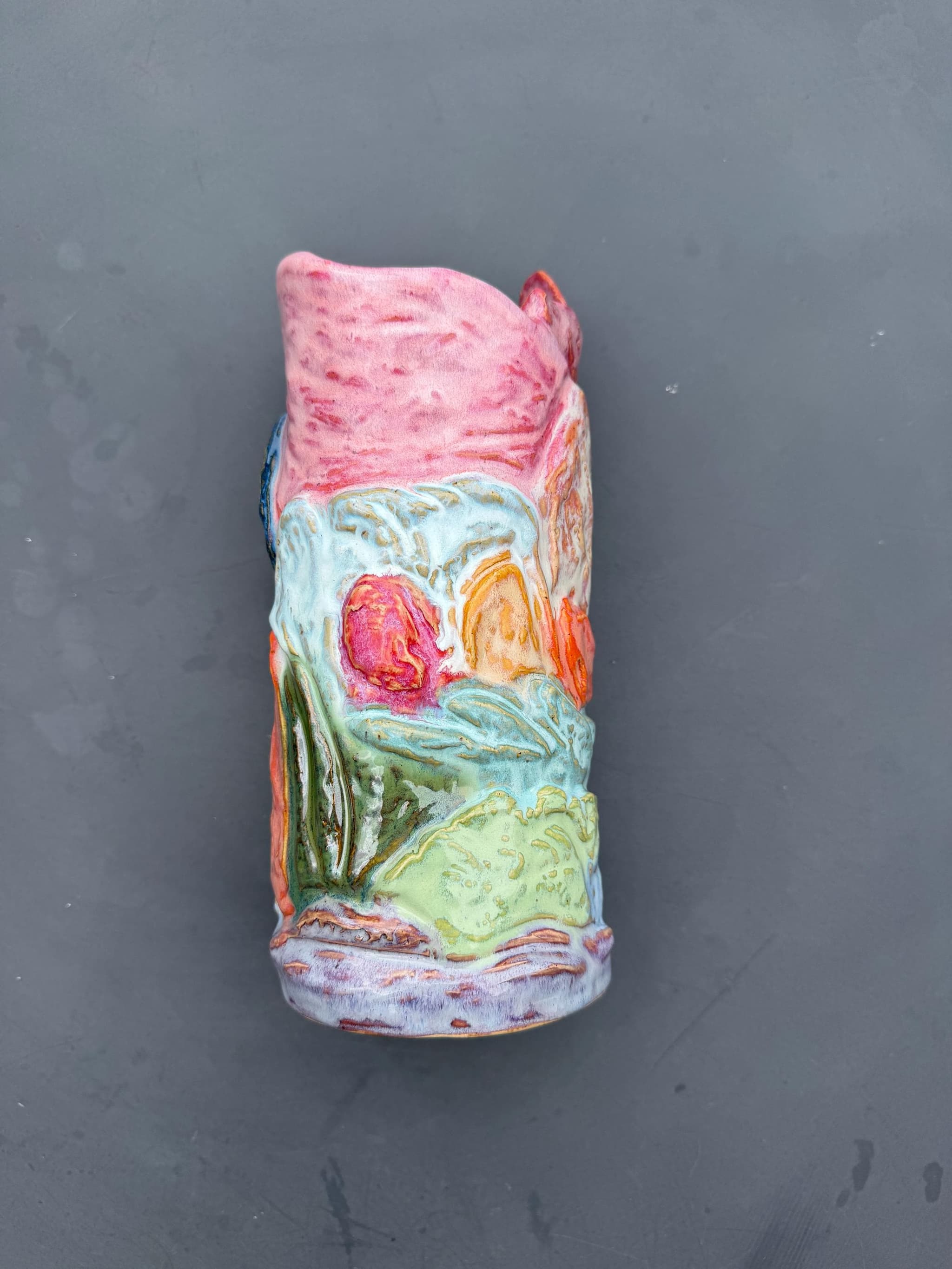 Large Sculpted Mountain Vase, Handmade Sunset Landscape Ceramic, 24cm Statement Flower Vase, Housewarming Gift — foto 10