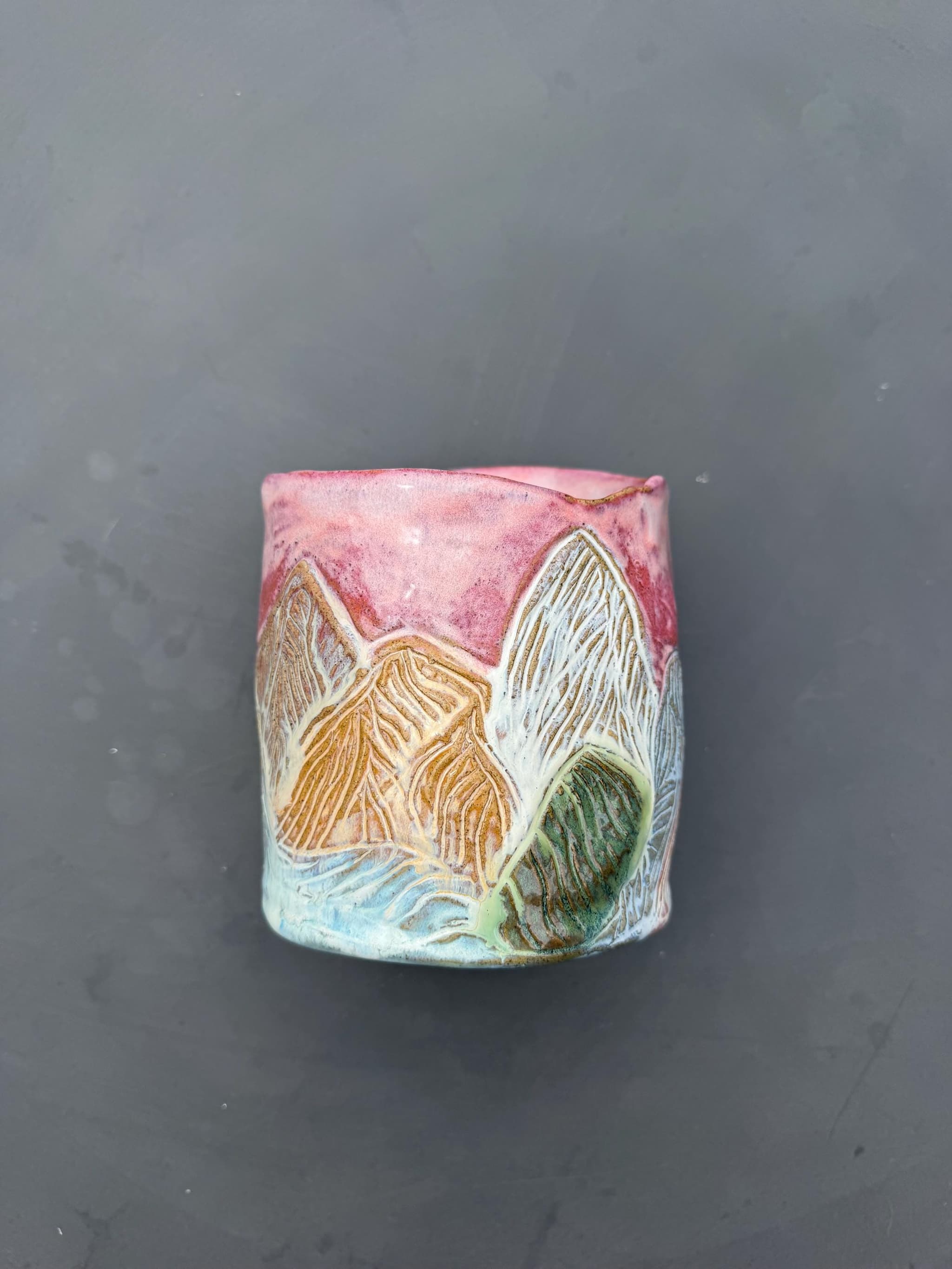 Mountain Lake Sunset Vase, Sculpted Alpine Ceramic, Handmade Pottery — foto 5