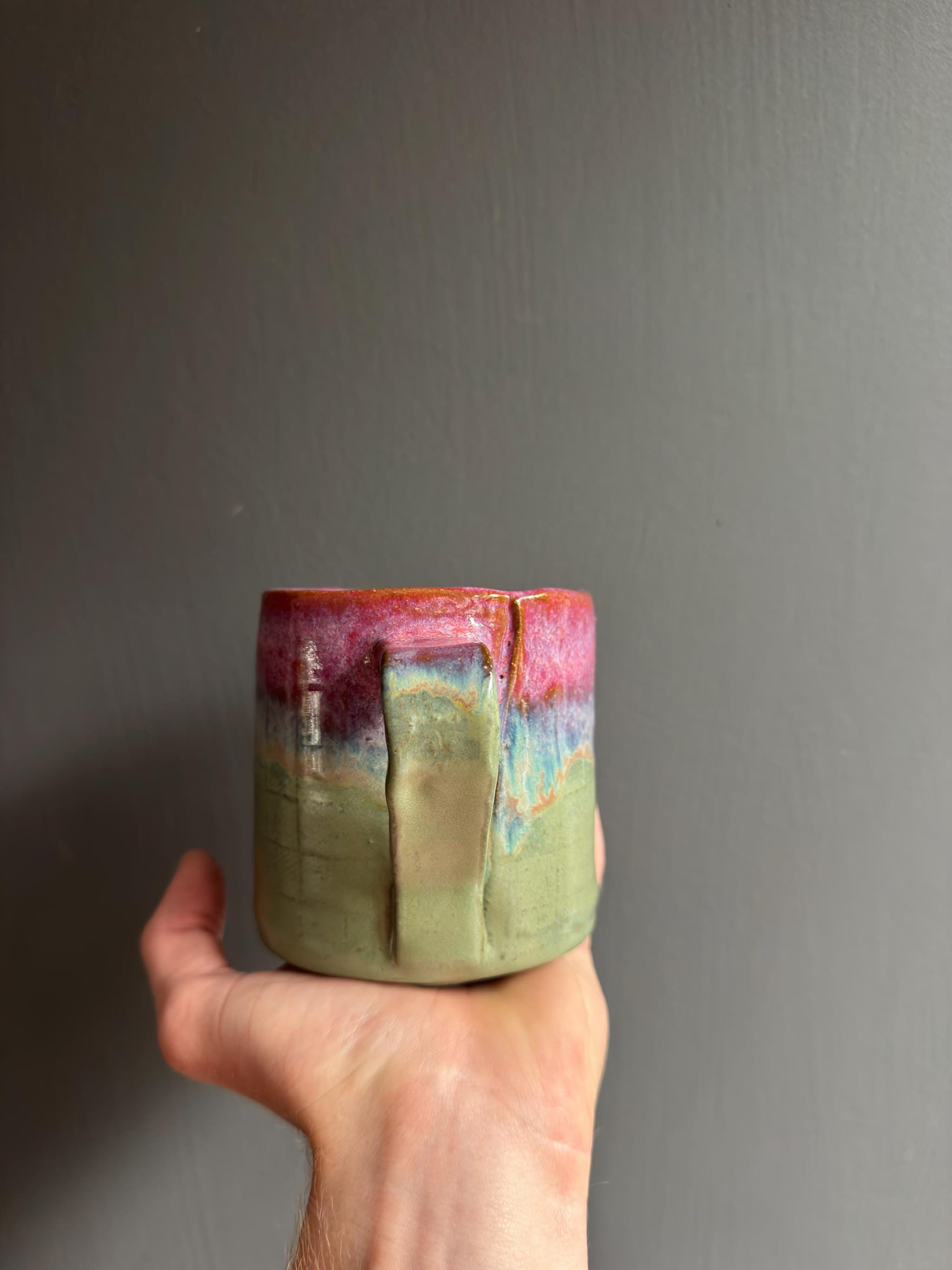 Rose Meadow Coffee Mug, Pink Cottage Ceramic Cup, Handmade Dutch Pottery — foto 4