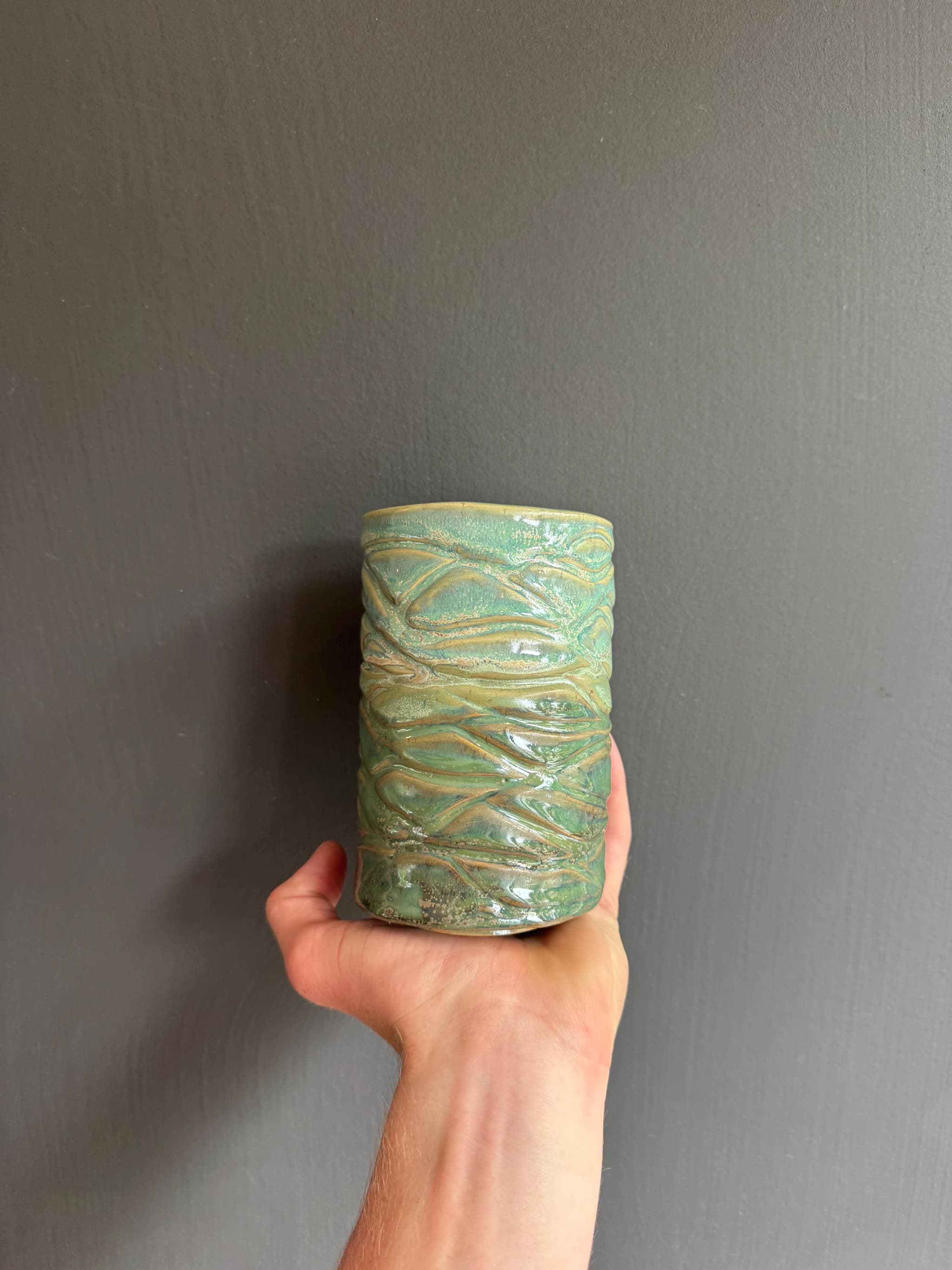 Sea Grass Matcha Cup, Coastal Ceramic Tumbler, Handmade Coffee Mug — foto 3